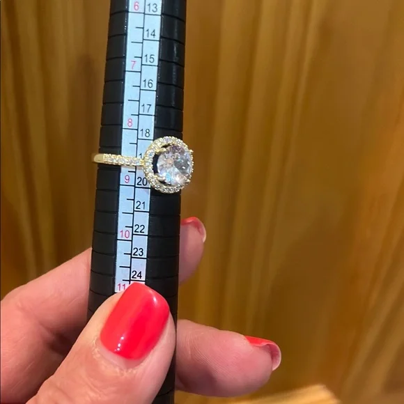 Beautiful Sparkly 14K Gold Plated Halo Ring - Picture 8 of 9